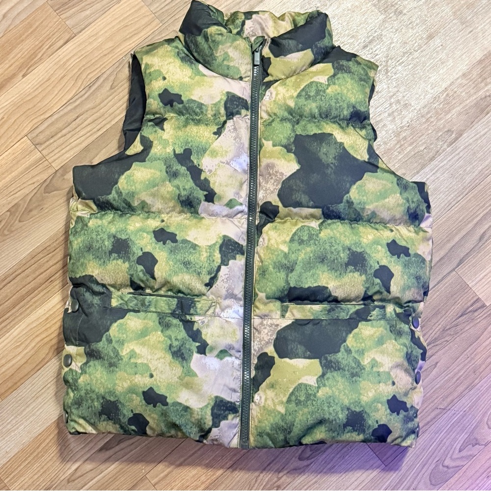 Camouflage Puffer Vest Sz 14